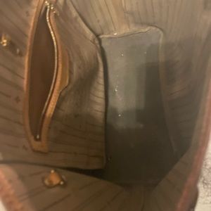 Louis Vuitton Neverful MM